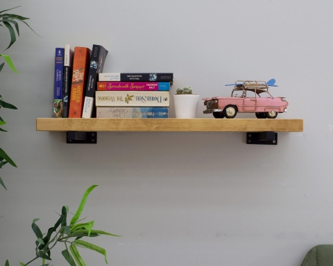 Floating Shelves with Minimalistic Style Metal Brackets - Madrid