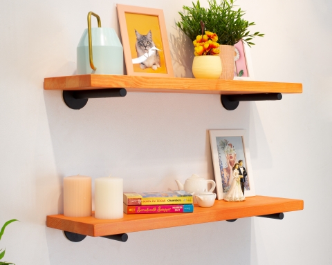 Floating Shelf with Metal Rod Brackets - Rio