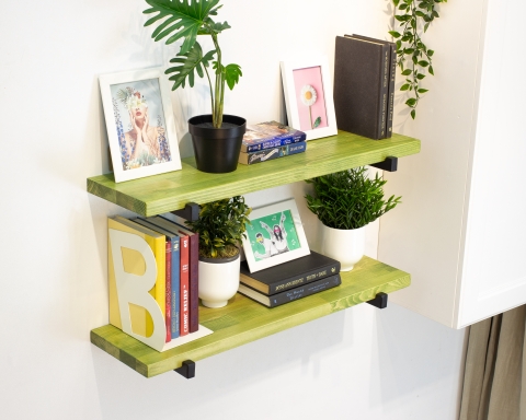 Floating Shelf with Square Tube Brackets - Haarlem
