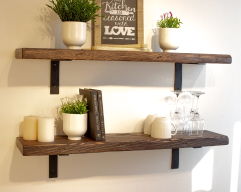Reclaimed Farmhouse Shelf with Industrial Metal Brackets - London