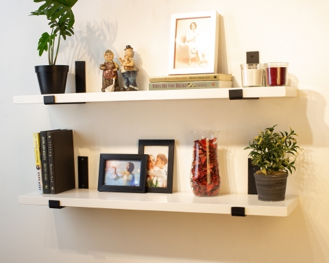 Floating Shelf with Metal Brackets - White