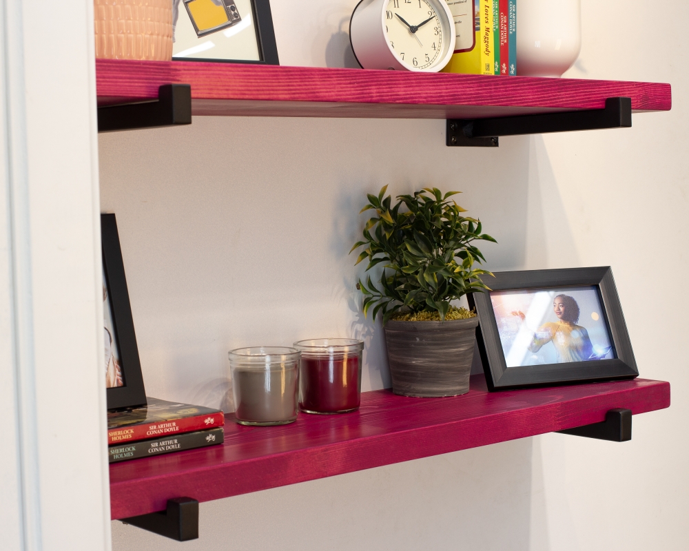 Floating Shelf with Square Tube Brackets - Tokyo