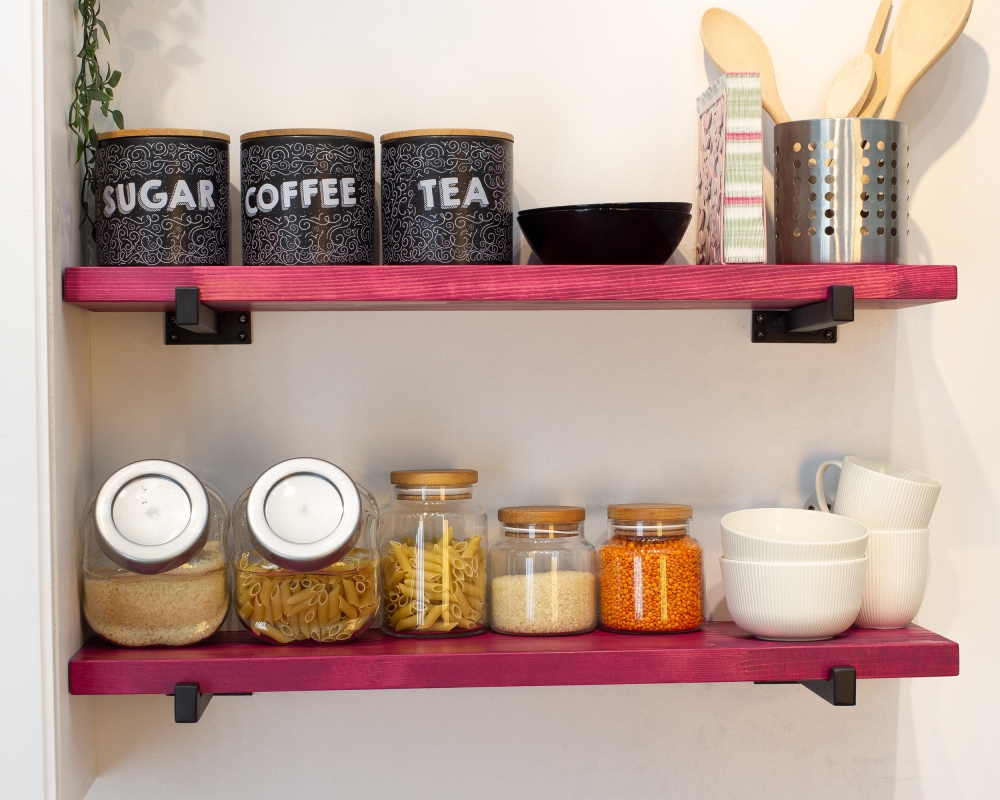 Floating Shelf with Square Tube Brackets - Tokyo