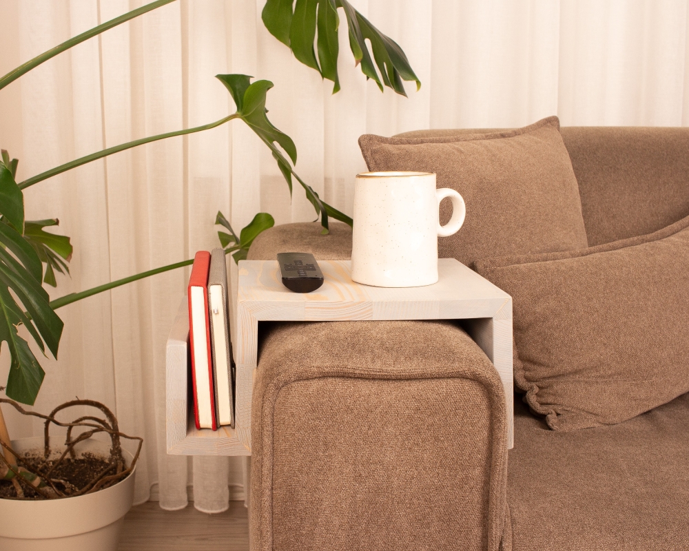 Functional Wood Armrest Table - Istanbul